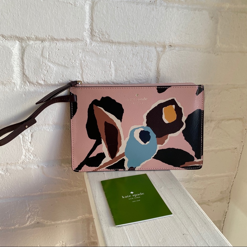 NWT Kate Spade Wristlet